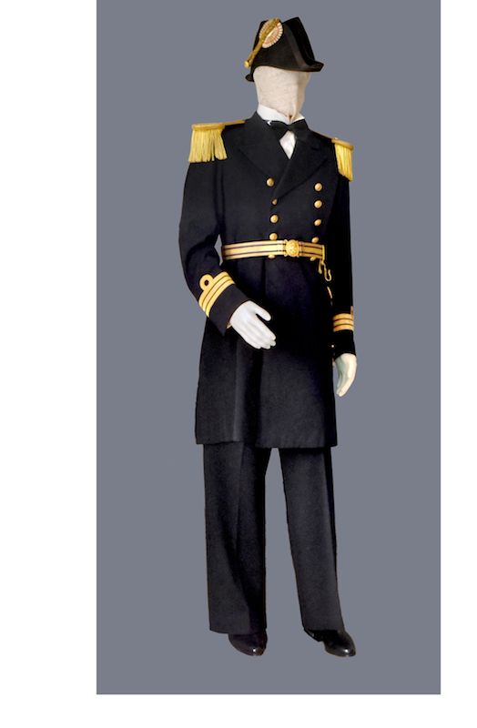 Przedwojenny mundur galowy kapitana Polskiej Marynarki Wojennej